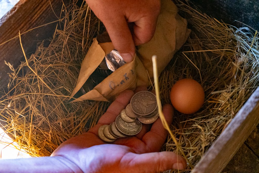 Succession et  trésors cachés : Faut-il se lancer dans une recherche ?